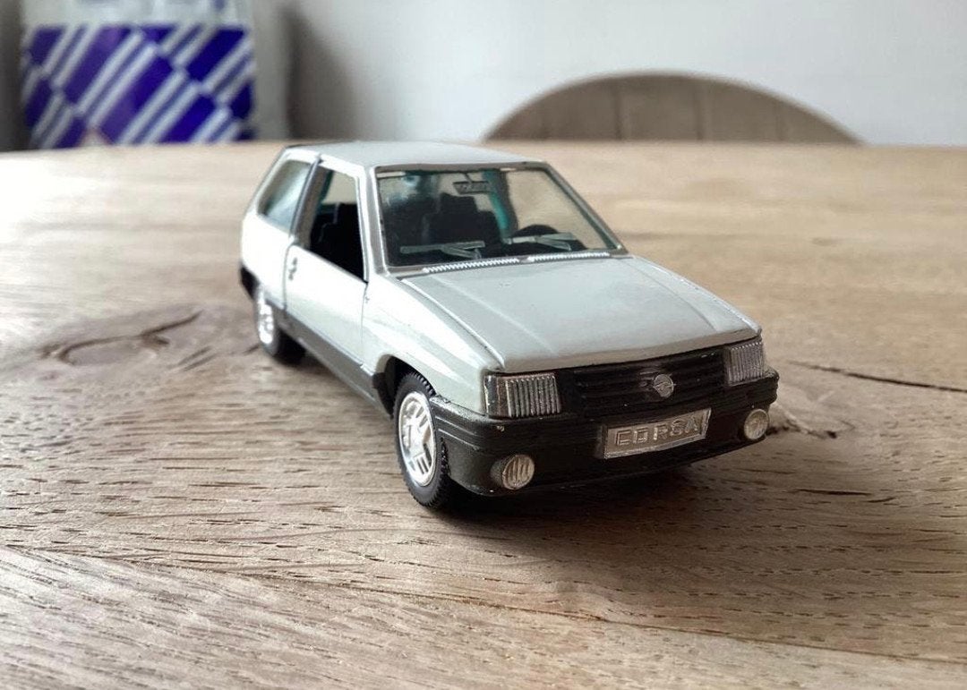 GAMA Opel Corsa SR 1:43 West Germany nr. 1159, Ophalen of Verzenden, Zo goed als nieuw, Auto, Gama