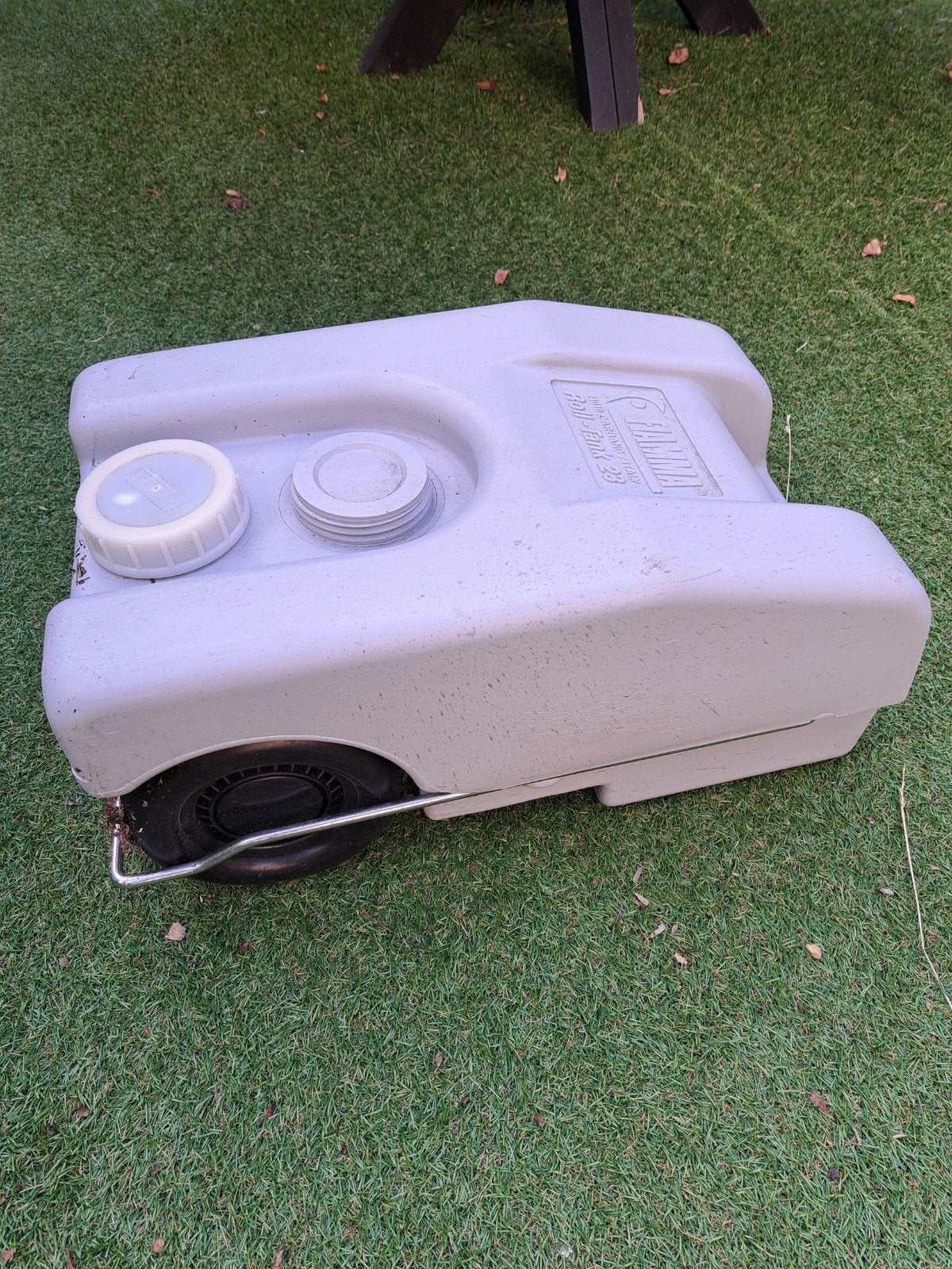 vuil watertank, Caravans en Kamperen, Ophalen, Zo goed als nieuw