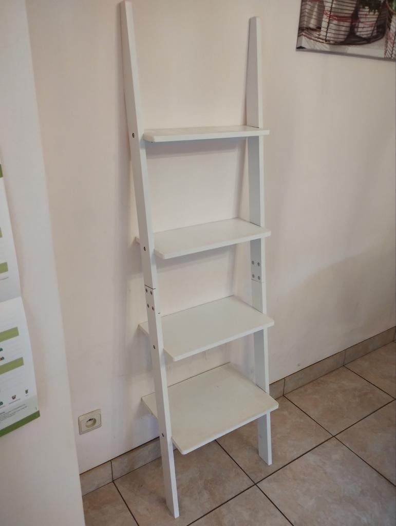 Wandrek laddermodel wit, Huis en Inrichting, Woonaccessoires | Wandplanken en Boekenplanken, Zo goed als nieuw, Ophalen