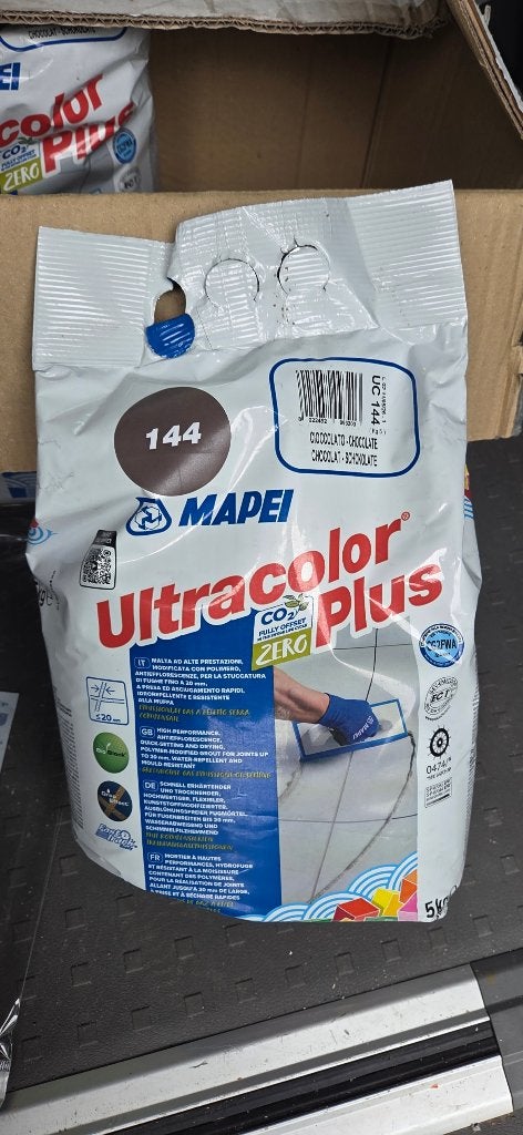 2x Mapei Ultracolor Plus voegmiddel 5kg Chocolade (144), Overige materialen, Overige typen, Nieuw, Minder dan 20 cm