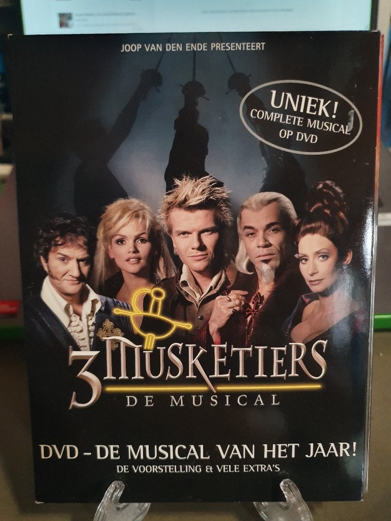 3 Musketiers De Musical DVD - Uniek! Compleet Musical, Alle leeftijden, Ophalen, Zo goed als nieuw