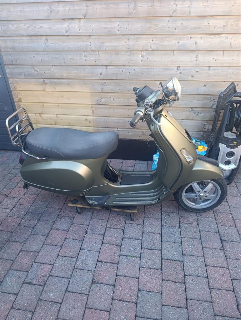 Vespa lxv 50cc 2t zonder blok., Ophalen, Gebruikt, Tweetakt, Vespa