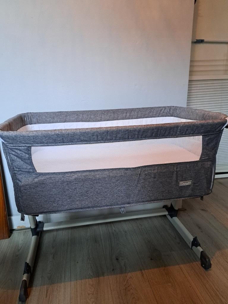 BabyGo co-sleeper wieg - grijs, Ophalen, Wieg