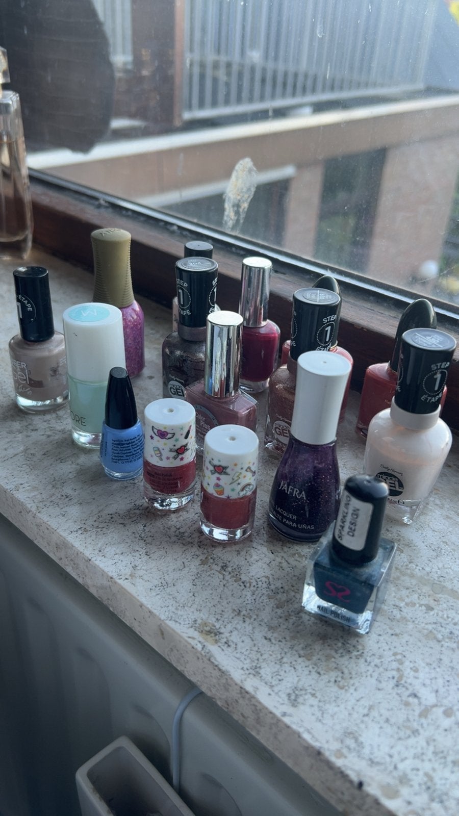 Nagellak pakket - 16 stuks, diverse merken en kleuren, Ophalen of Verzenden, Gebruikt, Overige typen