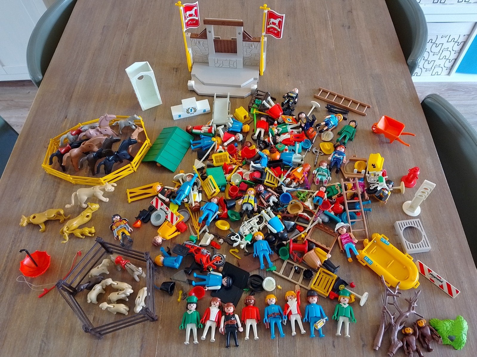 Veel Playmobil jaren '80, Ophalen, Gebruikt, Losse onderdelen, Figuren