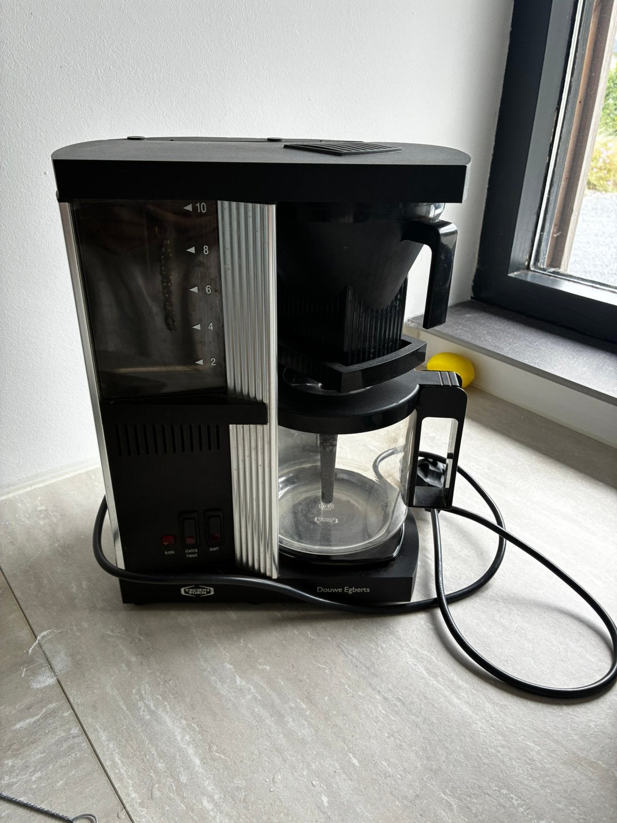 Douwe Egberts koffiezetapparaat, Ophalen, Gebruikt, Koffiemachine, Gemalen koffie