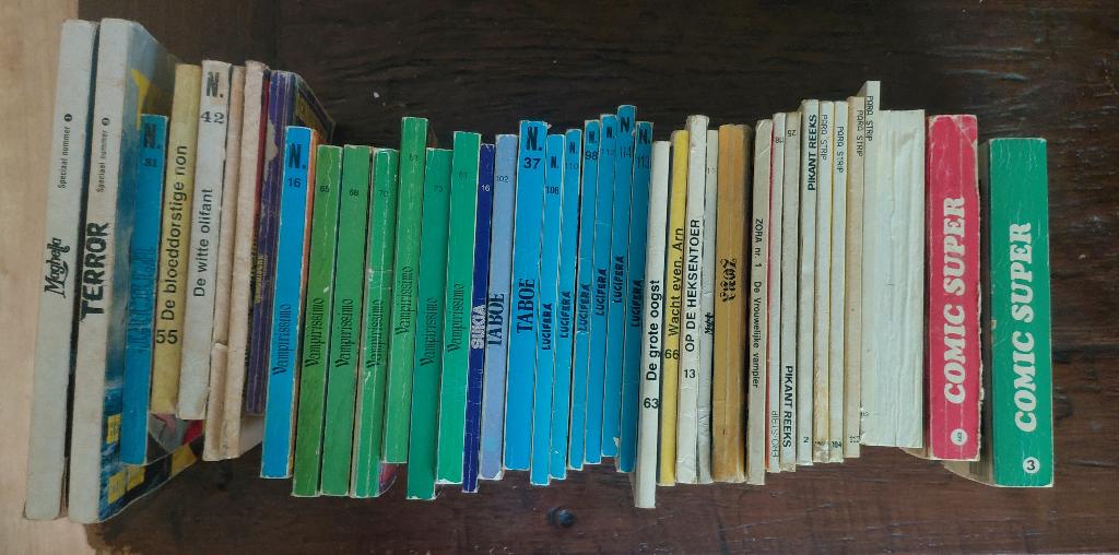 40x Ero strip volwassenen Taboe Zora Maghella Hessa Lucifera, Meerdere stripboeken, Verzenden, Gelezen