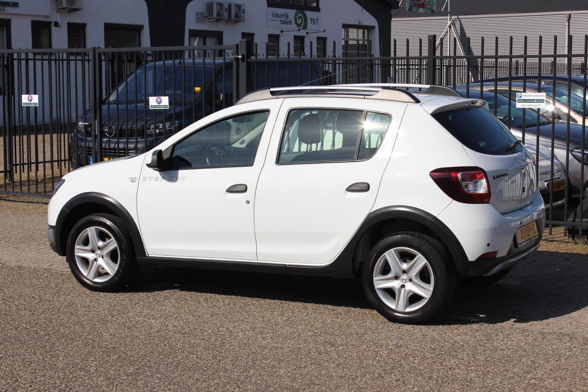Dacia Sandero 0.9 TCe LPG-G3 S&S Stepway Lauréate, Voorwielaandrijving, 898 cc, Stof, Euro 6