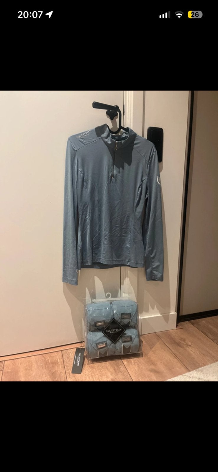 Equestrian stockholm set steel blue shirt bandages, Equestrian Stockholm, Overige typen, Ophalen of Verzenden, Zo goed als nieuw