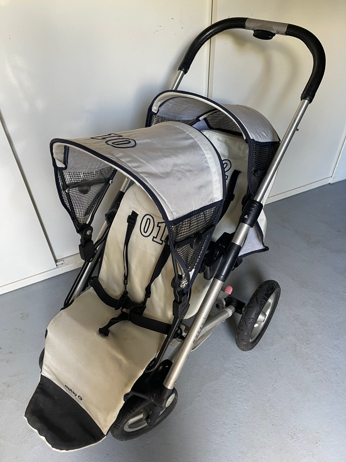 Mutsy duo kinderwagen / buggy, Ophalen, Zo goed als nieuw, Mutsy