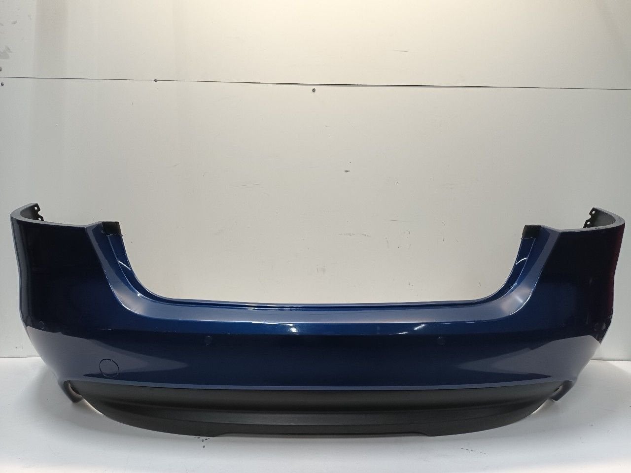 Bumper achter Jaguar XE, Onderdelen@venauto.nl, Van der Ven Autorecycling B.V., Gebruikt, Ettenseweg 76, 4706 PB Roosendaal, The Netherlands