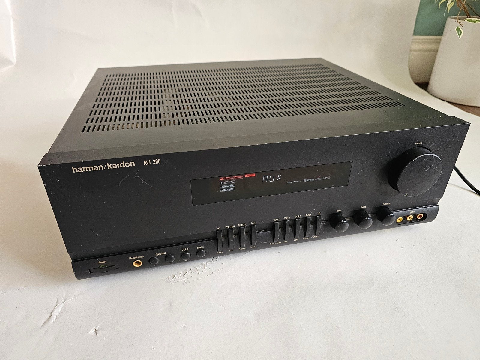Harman Kardon AVI 200 Amplifier – Met Phono Ingang, Audio, Tv en Foto, Overige merken, Gebruikt, Ophalen of Verzenden, 60 tot 120 watt