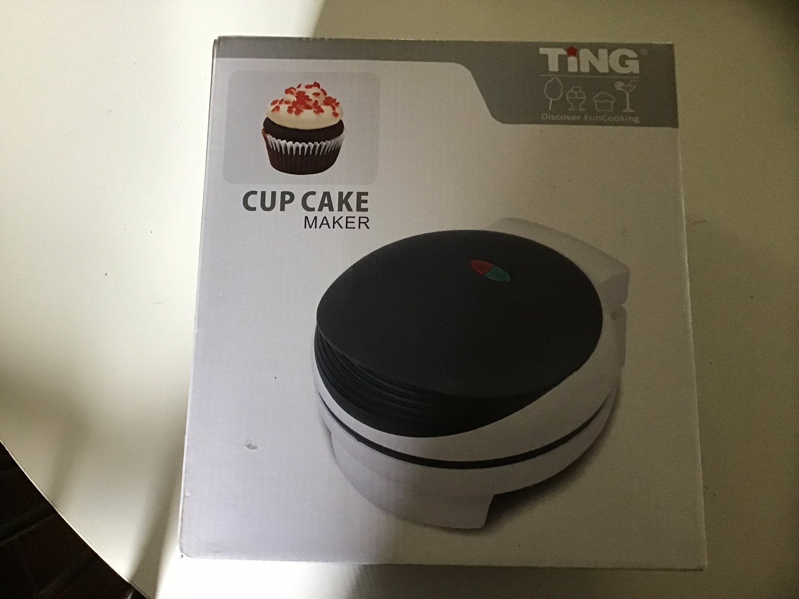 Cup cake maker €6,00, Ophalen of Verzenden, Nieuw, Cupcakes, Bakvorm
