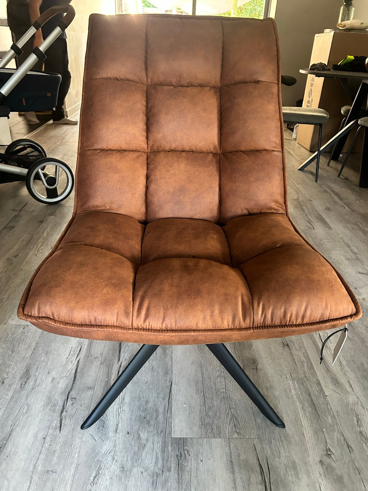 Nieuwe WOOD JOUKE  fauteuil, cognac kleur, draaibaar, Bruin, Nieuw, Ophalen of Verzenden, Eén