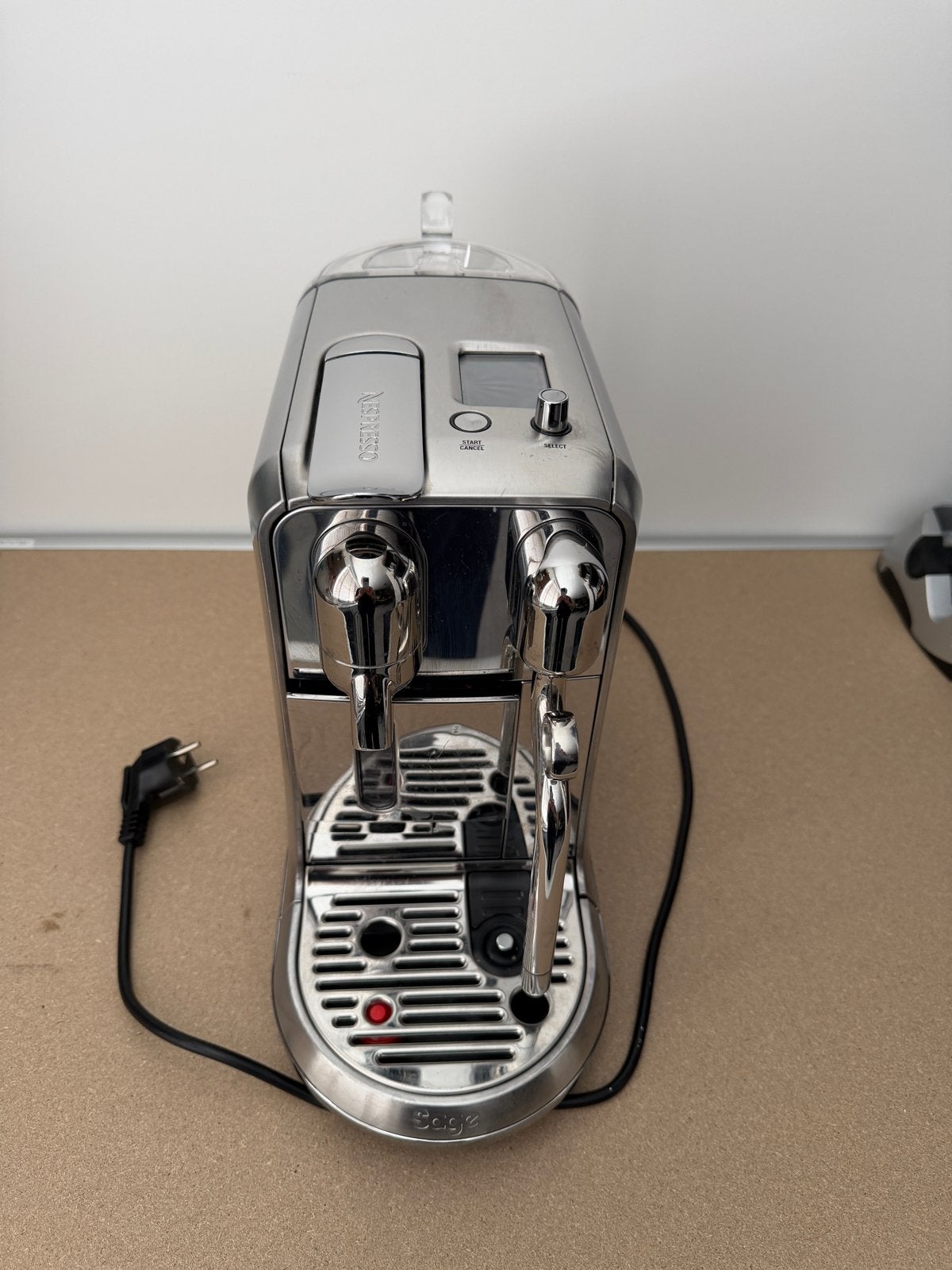 Nespresso Creatista Plus - voor de handige Harry!, Witgoed en Apparatuur, Koffiemachine, Ophalen of Verzenden, Niet werkend, Koffiepads en cups