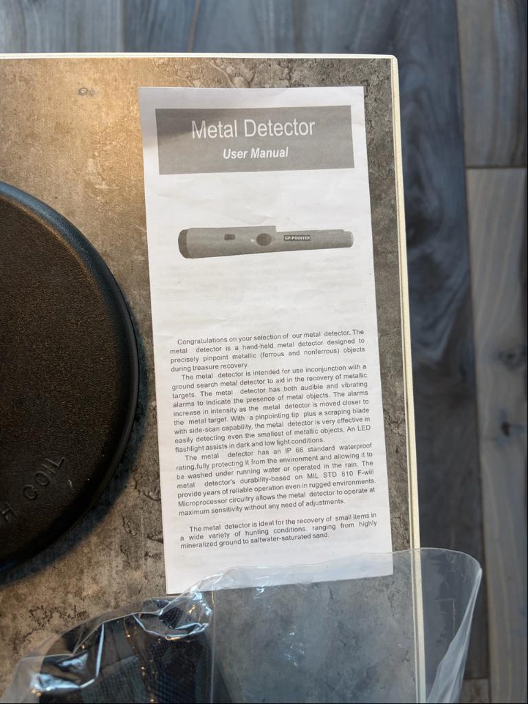 Metal detector with pointer, Hobby en Vrije tijd, Metaaldetectors, Gebruikt, Meer dan 30 cm, Instelbare gevoeligheid, Ophalen