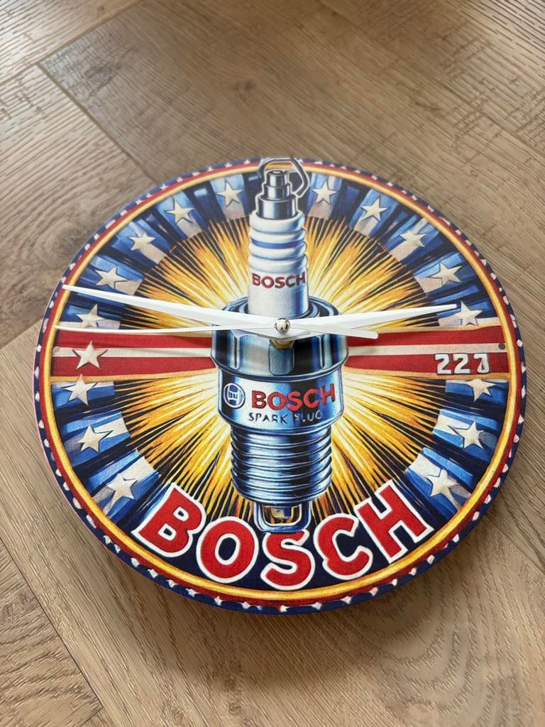 Bosch Bougie Reclame Wandklok - Vintage Stijl, Verzamelen, Ophalen of Verzenden, Zo goed als nieuw, Gebruiksvoorwerp
