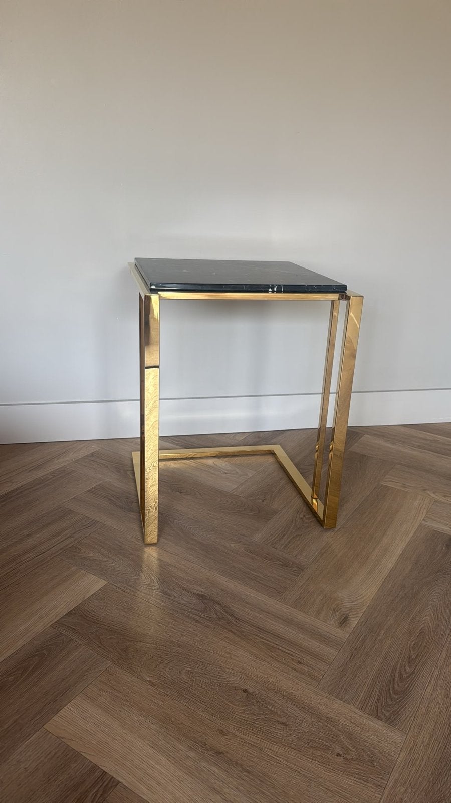 Eichholtz laptoptafel marmer - Zo goed als nieuw, 45 tot 60 cm, Overige materialen, Minder dan 55 cm, Vierkant