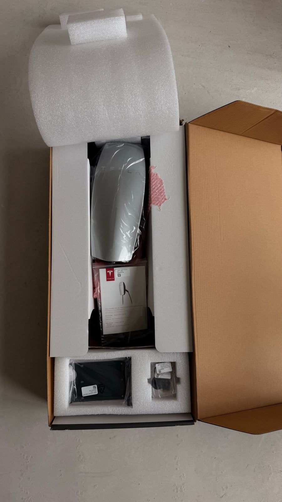 Nieuwe Tesla Wall Connector 32A 3-fase laadpaal, Ophalen, Nieuw, Laadpaal