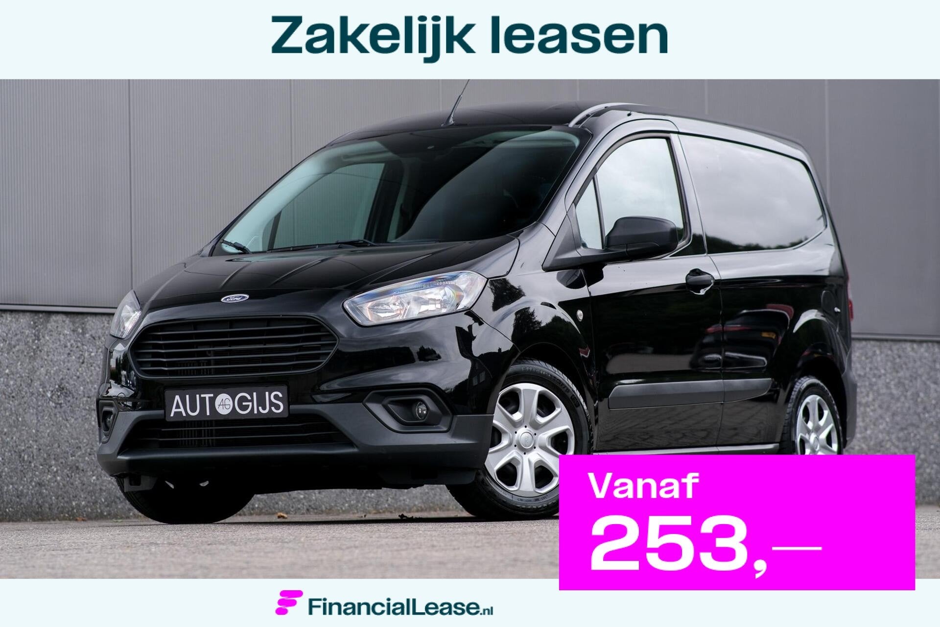 Ford Transit Courier 1.0 Ambiente | Trekhaak | Navigatie | S, Dealer onderhouden, Stof, Gebruikt, Zwart