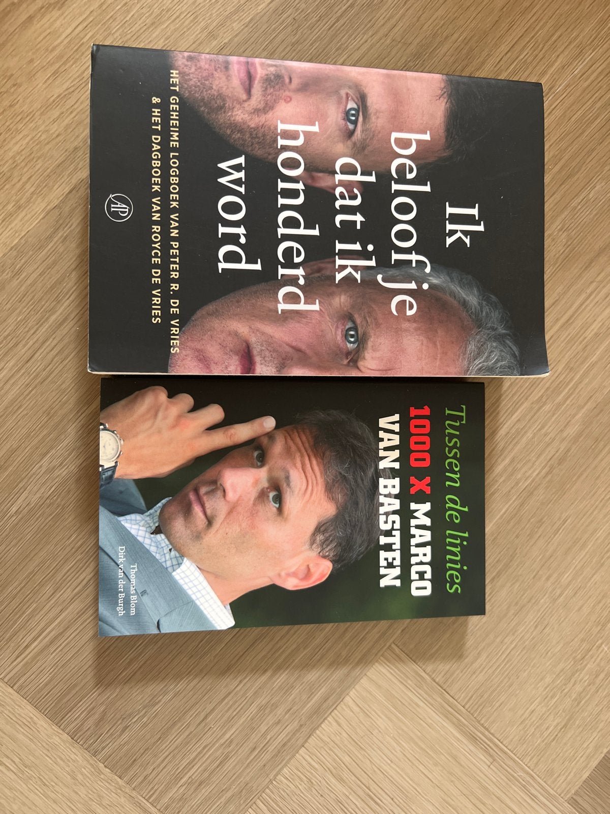 Boeken: Ik beloof je dat ik honderd word & Tussen de linies, Ophalen of Verzenden, Gelezen, Nederland
