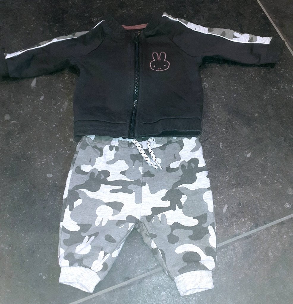 Baby setje Nijntje camo C&A 62, Ophalen of Verzenden, Nieuw, Jongetje, Setje