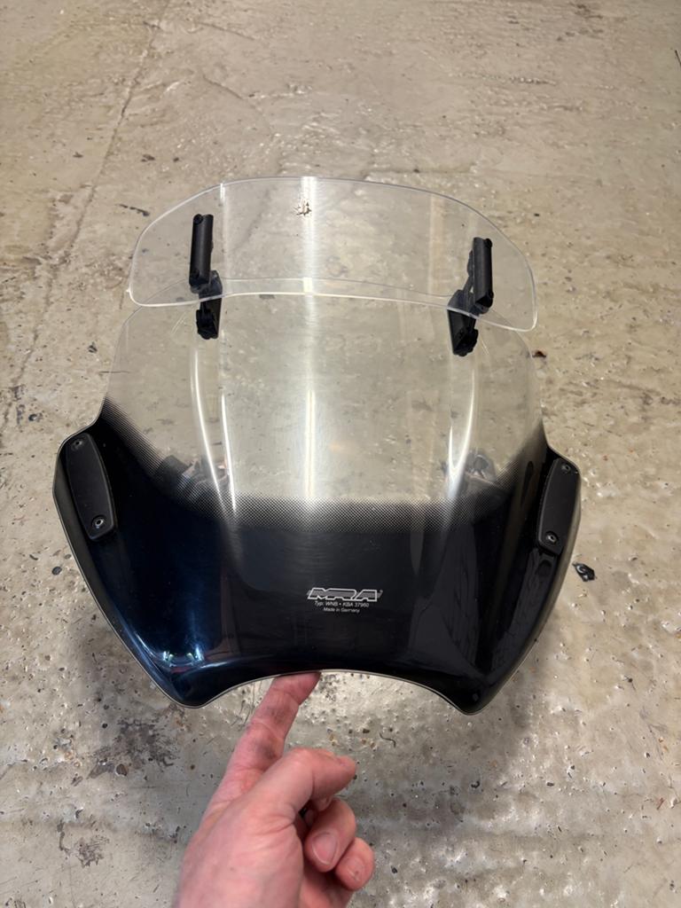 MRA Fly screen universeel met verstelbare wind deflector, Ophalen of Verzenden