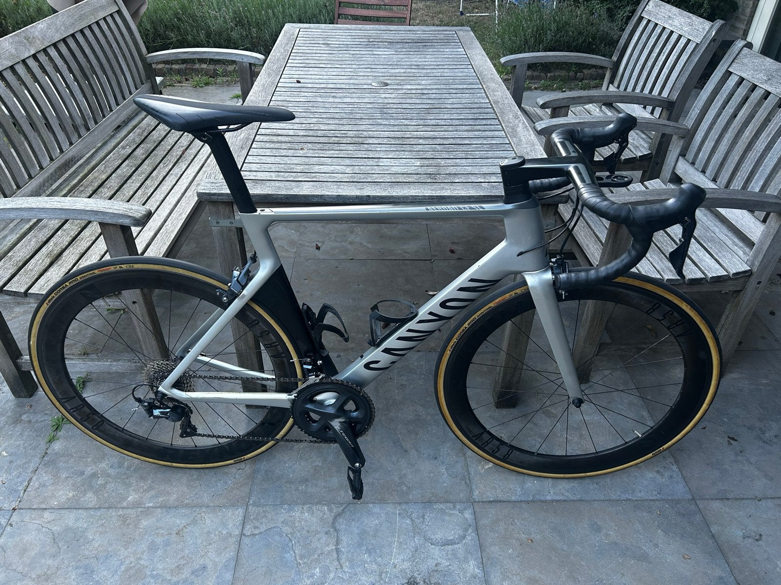 Canyon Aeroad CF SL 8, 28 inch, Gebruikt, Carbon, Meer dan 20 versnellingen