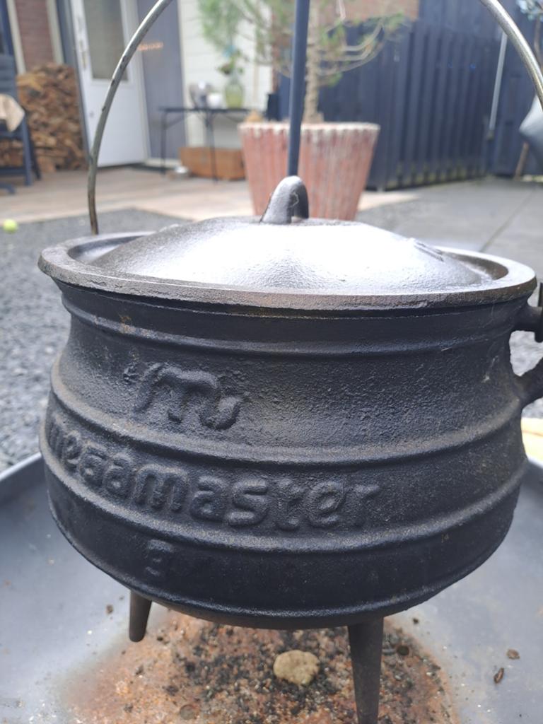 Gietijzeren Braadpan / Dutch Oven - Campmaster, Ophalen, Gebruikt, Gietijzer, Koekenpan of Braadpan