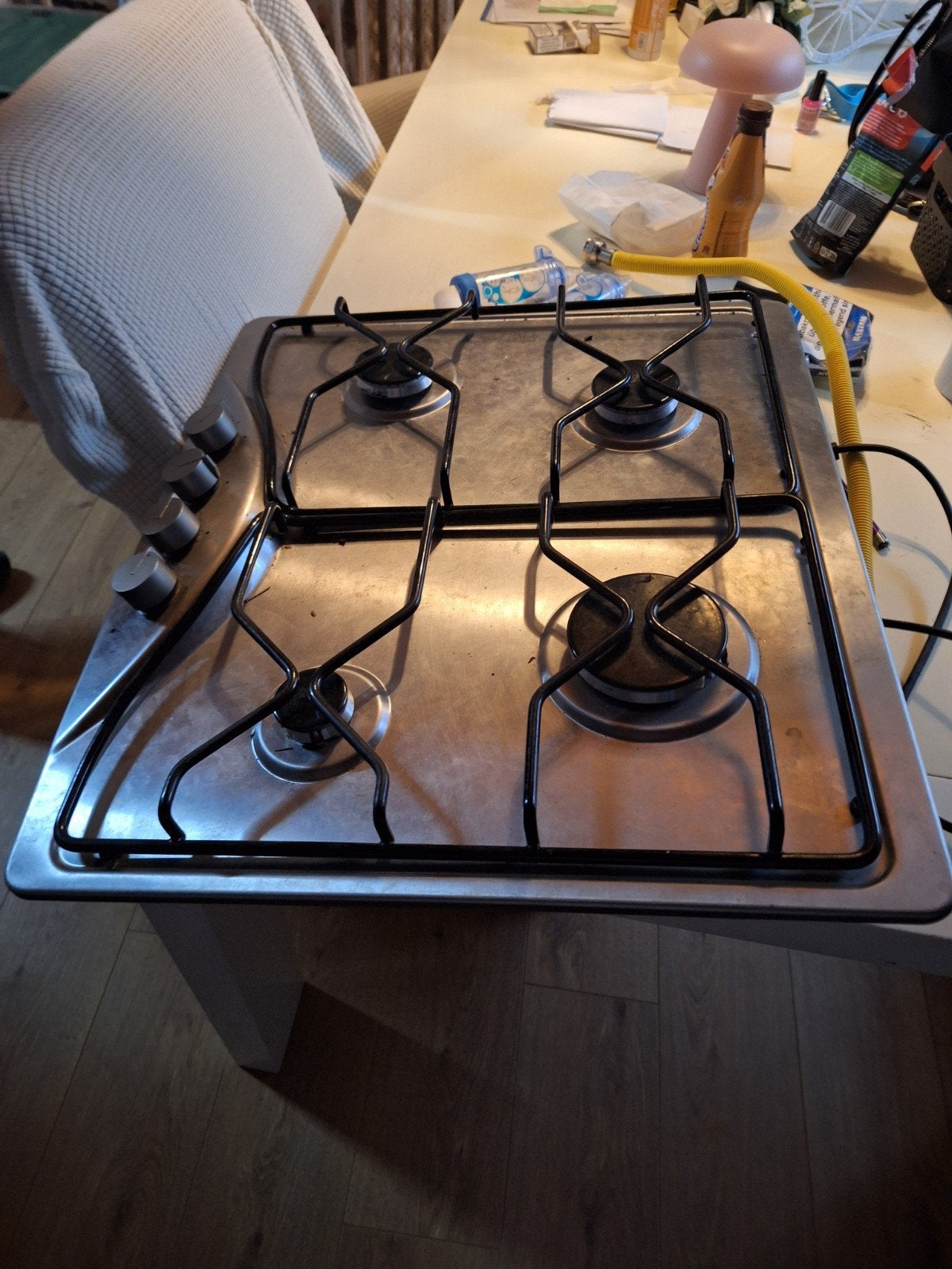 Gasstel met 4 pitten - Ideaal voor camping of studentenkamer, Gebruikt, 60 cm of meer, Gas, Vrijstaand