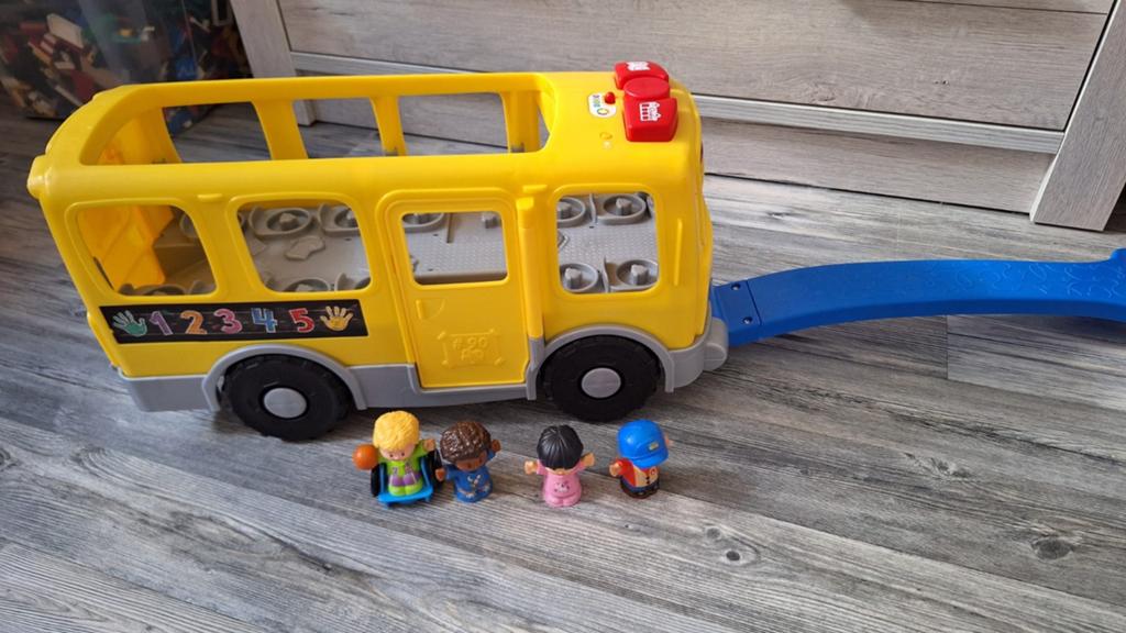 Little People bus inclusief poppetjes, Kinderen en Baby's, Speelgoed | Speelgoedvoertuigen, Ophalen, Zo goed als nieuw