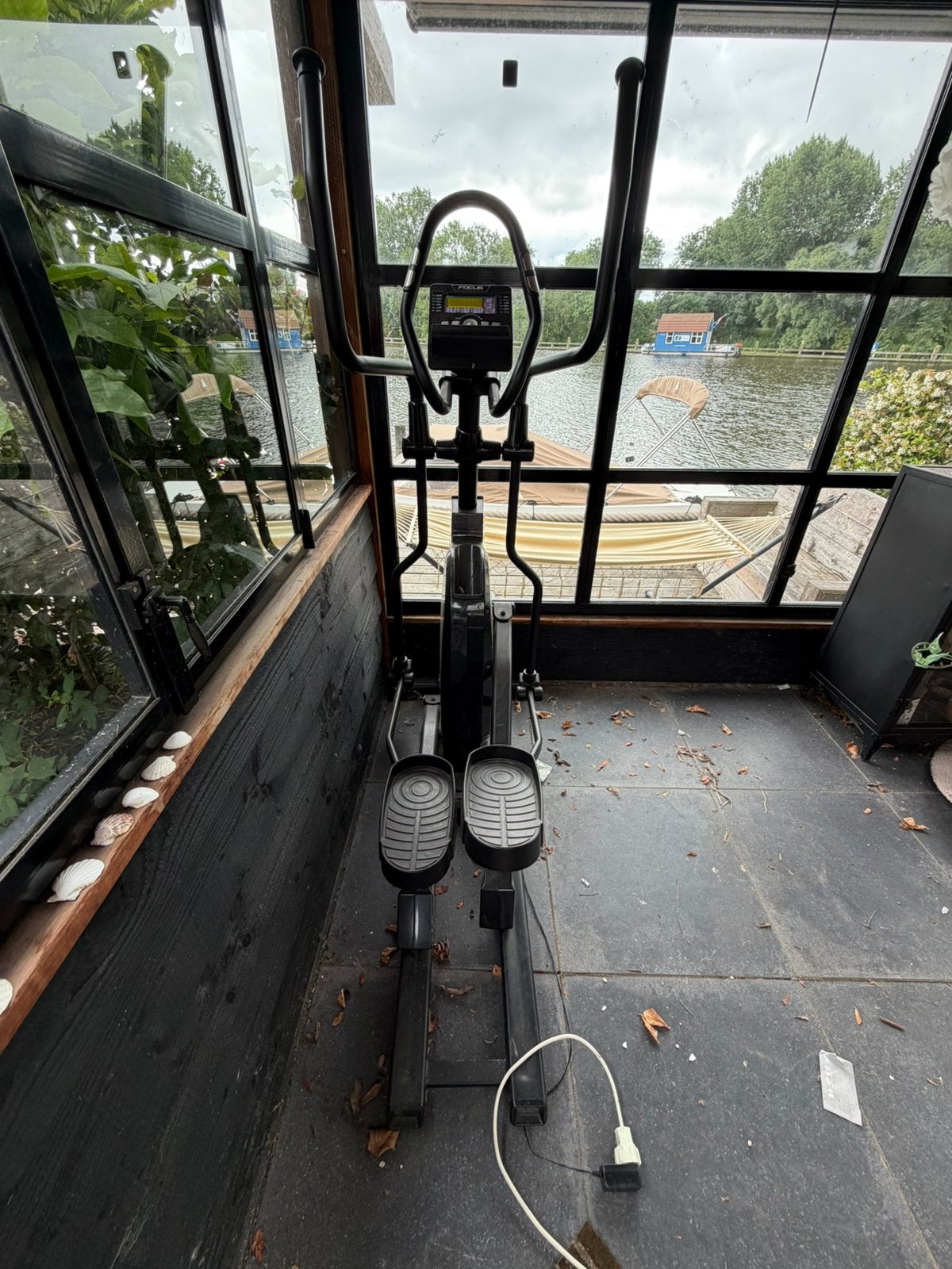 Crosstrainer, Ophalen, Zo goed als nieuw, Crosstrainer