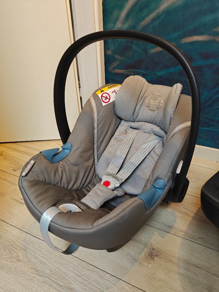 Cybex Aton M i-Size autostoel, Kinderen en Baby's, Autostoeltjes, Verstelbare rugleuning, Zo goed als nieuw, Isofix, 0 t/m 13 kg