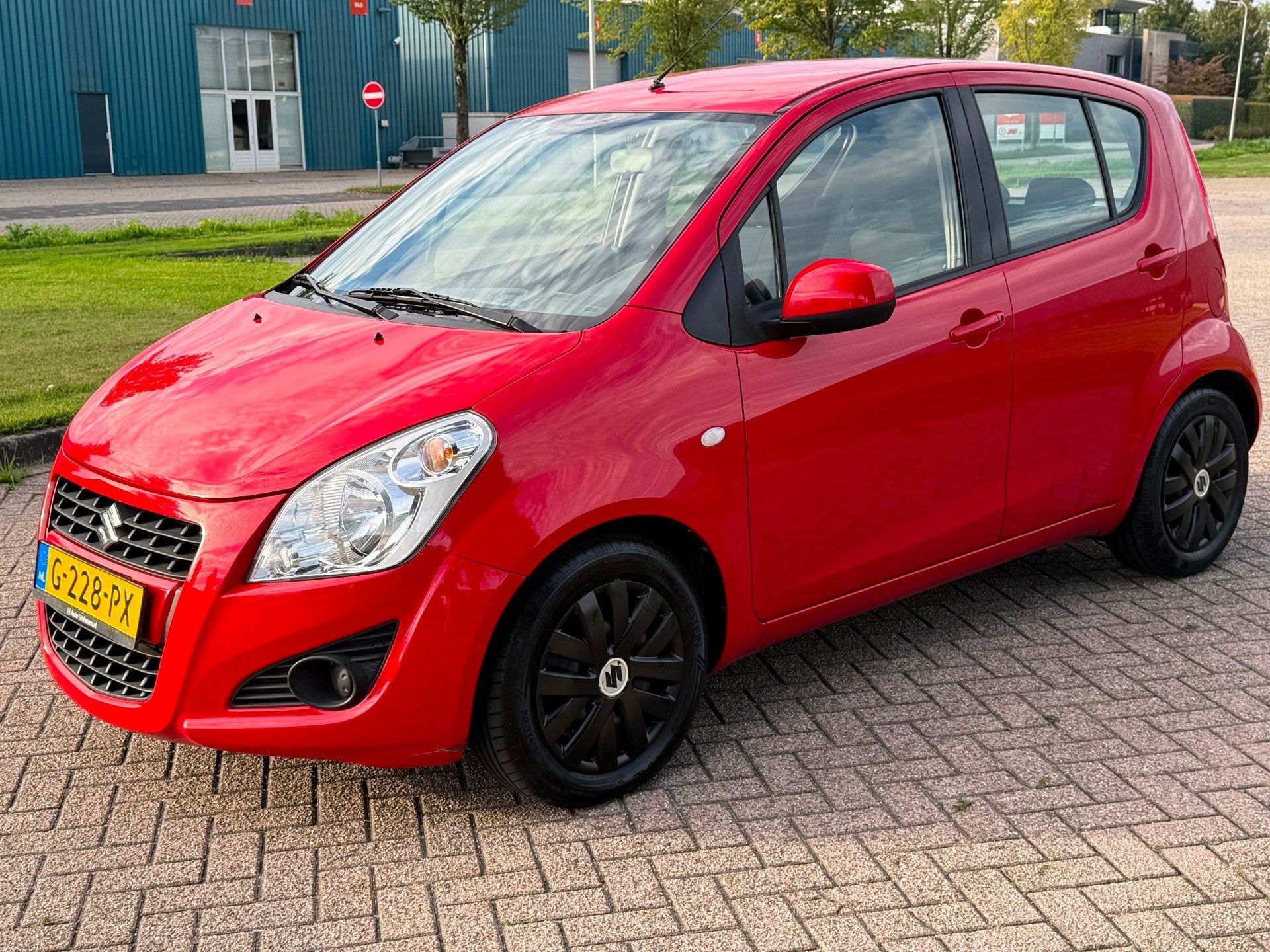 Suzuki Splash 1.2 Comfort Automaat, 4 cilinders, Bedrijf, Verwarmde buitenspiegels, 200 kg