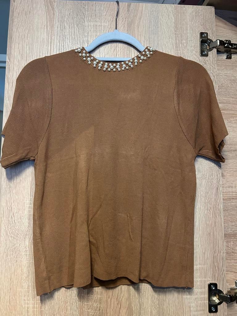Nieuw Dames T-shirt met Elegante Parelkraag - One Size, Maat 38/40 (M), Bruin, Nieuw, Ophalen of Verzenden