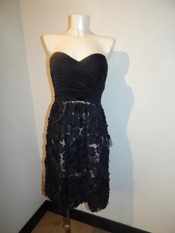 BCBG Max Azria cocktail jurk rok stoffen bloemetjes 40, Maat 38/40 (M), Verzenden, Zwart, Zo goed als nieuw