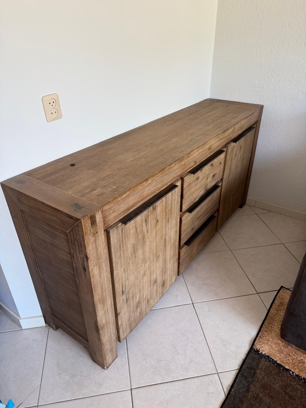 Mooie dressoir van acaciahout, Ophalen, Gebruikt, 150 tot 200 cm, 25 tot 50 cm