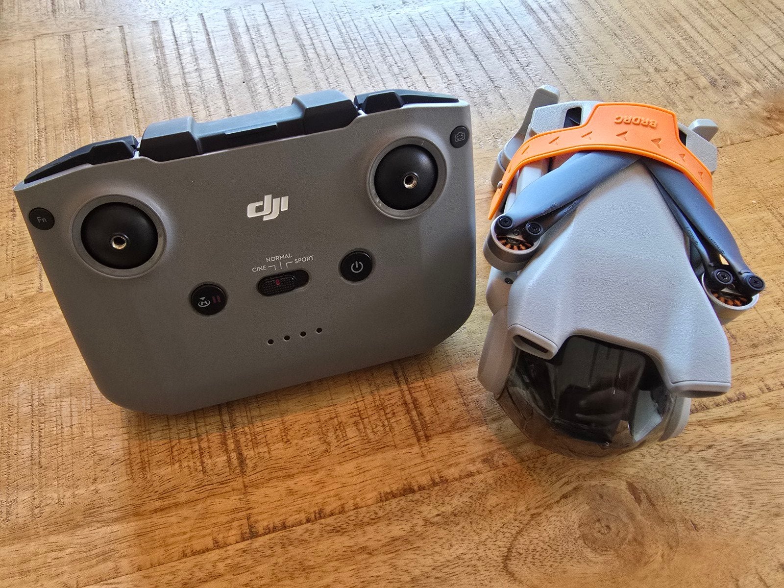 DJI mini 3, Audio, Tv en Foto, Drones, Ophalen, Cameradrone, 15 tot 30 minuten, Zo goed als nieuw