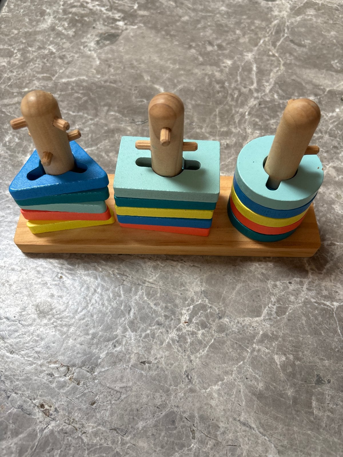 Houten sorteerspeelgoed vormen en kleuren, Ophalen, Zo goed als nieuw, Overige typen