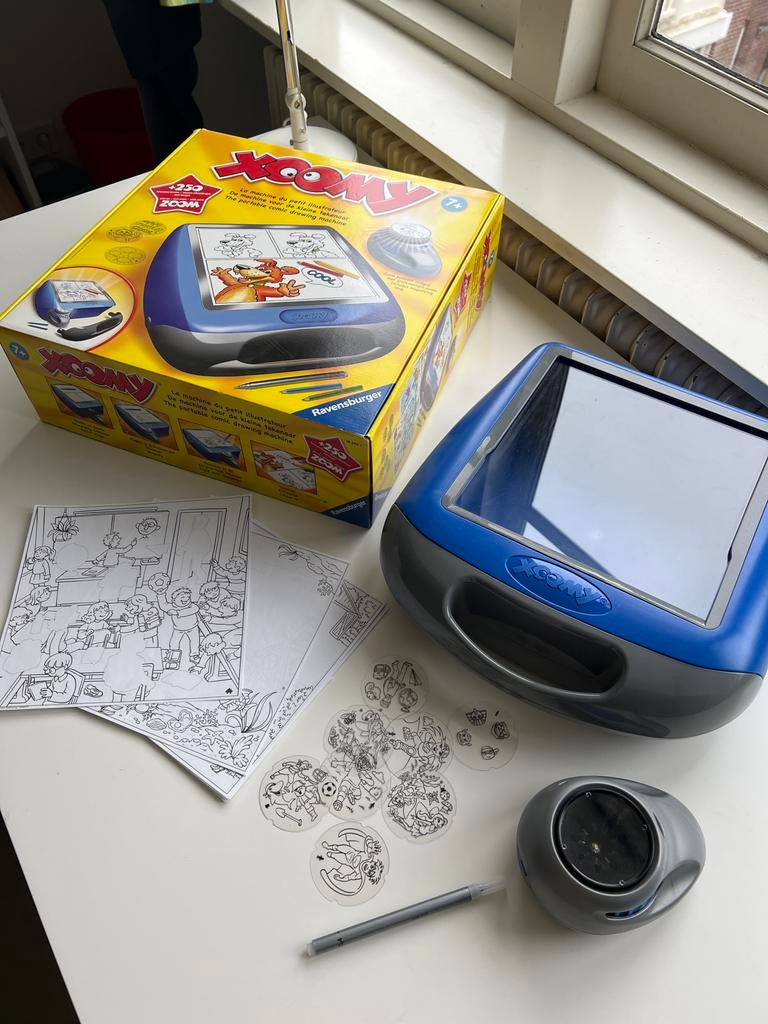 Xoomy tekenset Ravensburger - Draagbare tekentafel, Ophalen, Zo goed als nieuw, Knutselen, Met licht