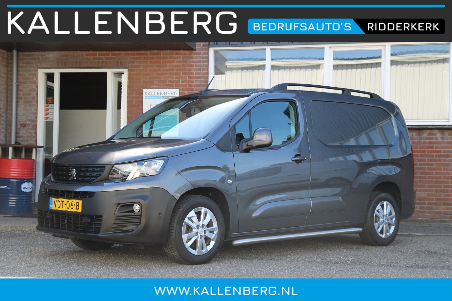 Peugeot Partner 1.5 BlueHDI Asphalt Long 131PK Automaat / BO, Auto's, Stof, Gebruikt, 4 cilinders, 23 km/l