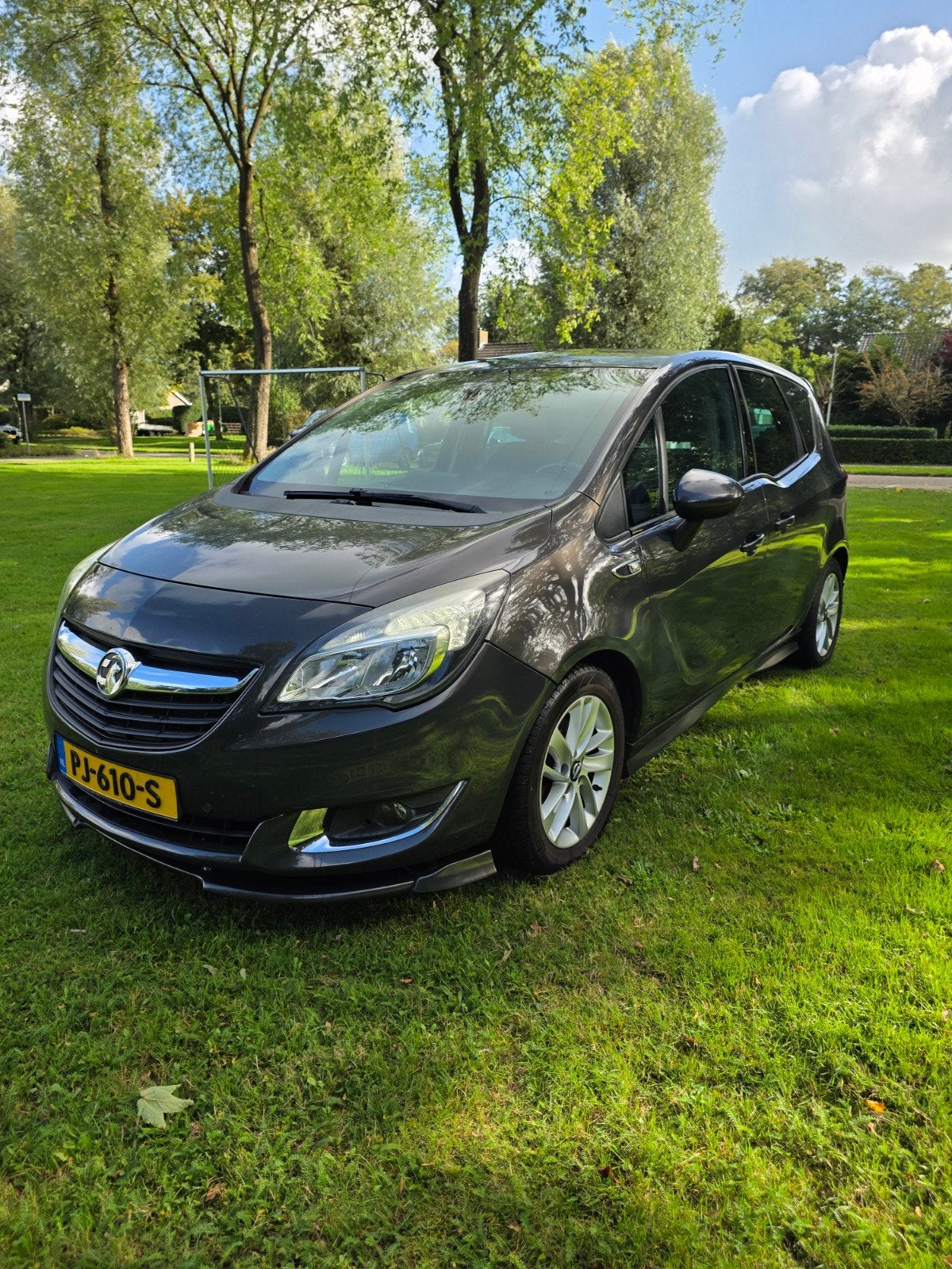 Opel Meriva 1.4 Turbo 88KW 2016 / grijs / met half leer, Voorwielaandrijving, 4 cilinders, Leder en Stof, Handgeschakeld
