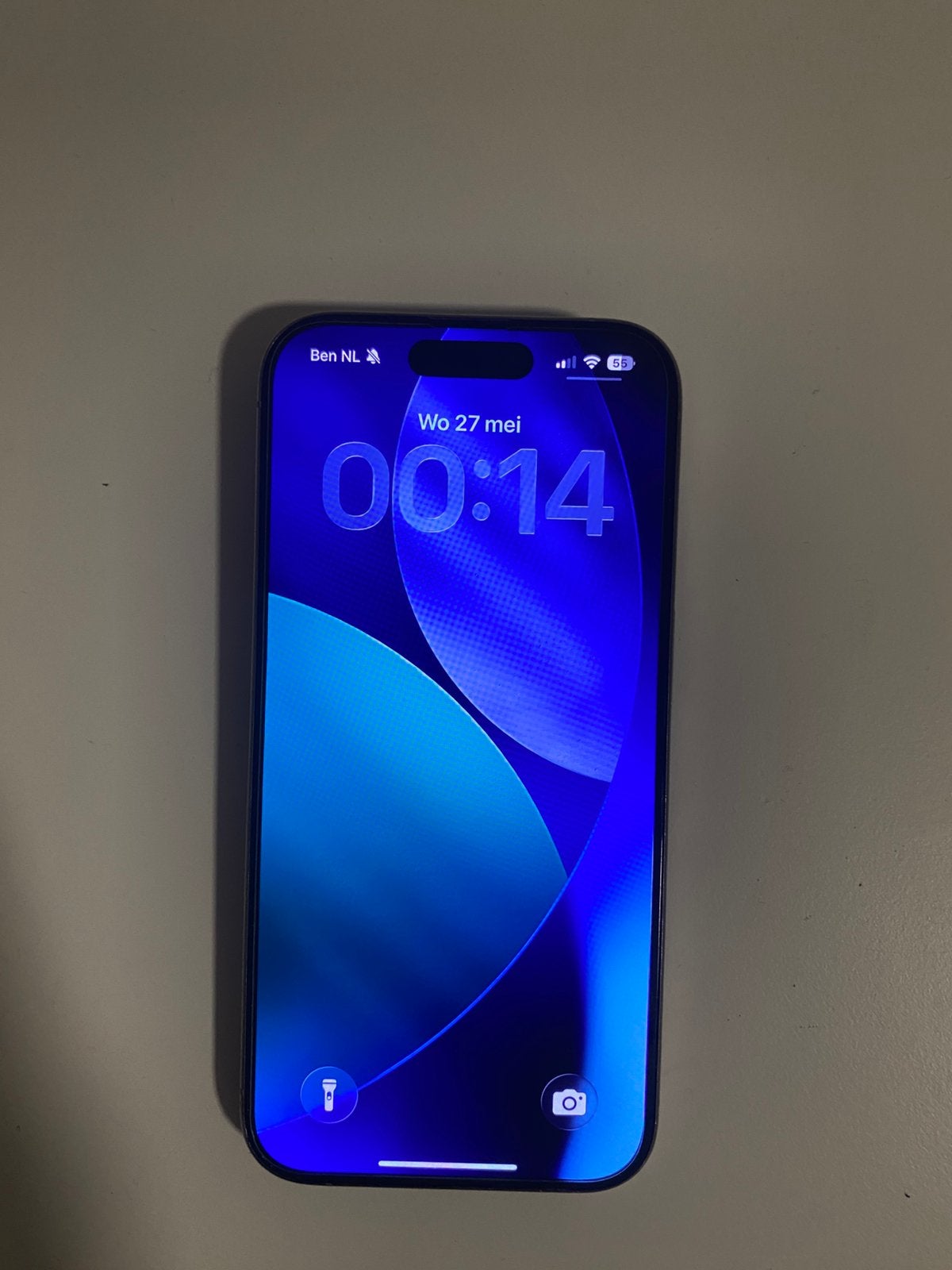 Iphone 15 pro 90% batterij, Ophalen