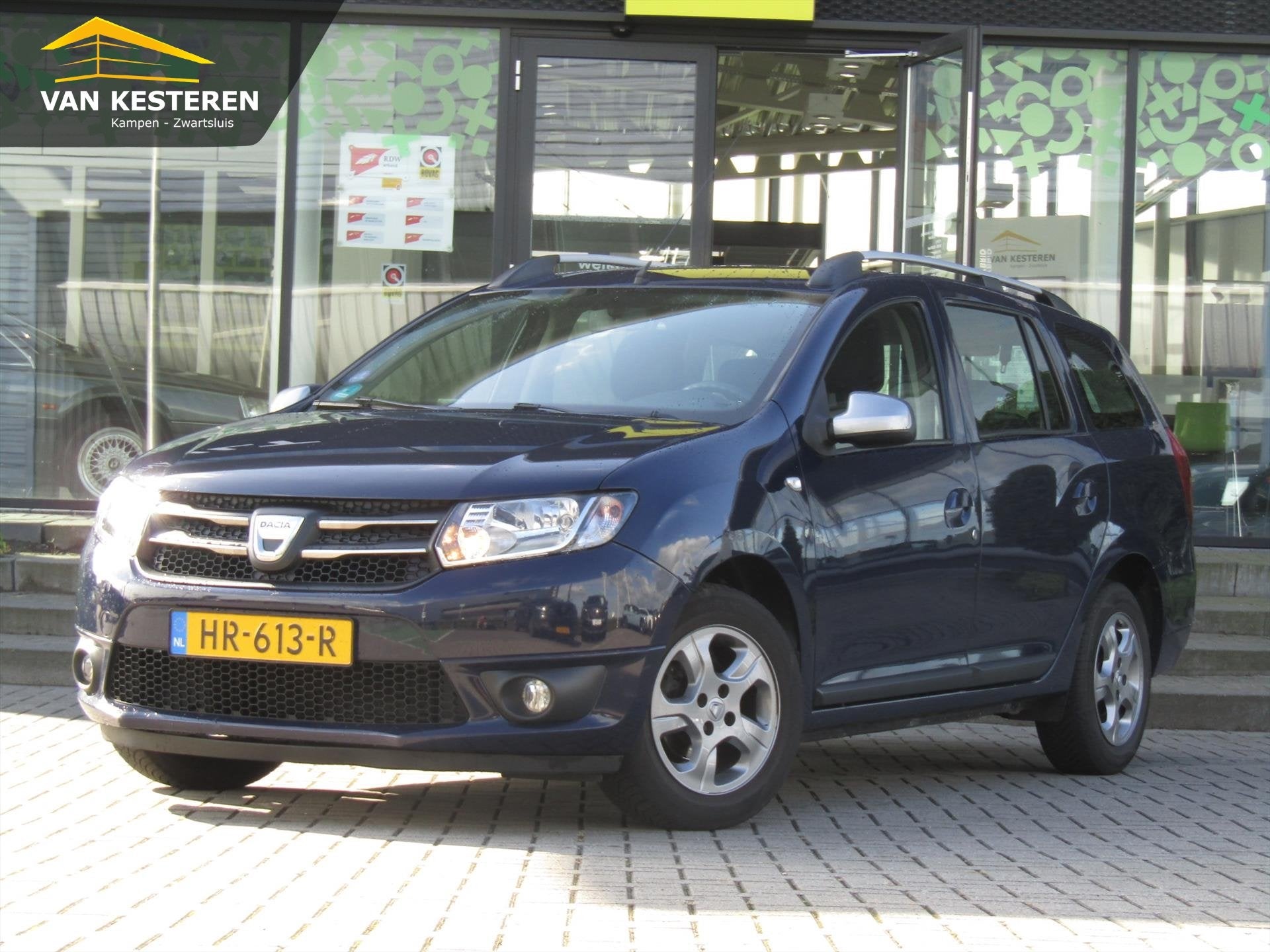 DACIA Logan 0.9 Tce 90pk 10th Anniversary / Trekhaak / Cruis, 898 cc, Stof, Gebruikt, Logan