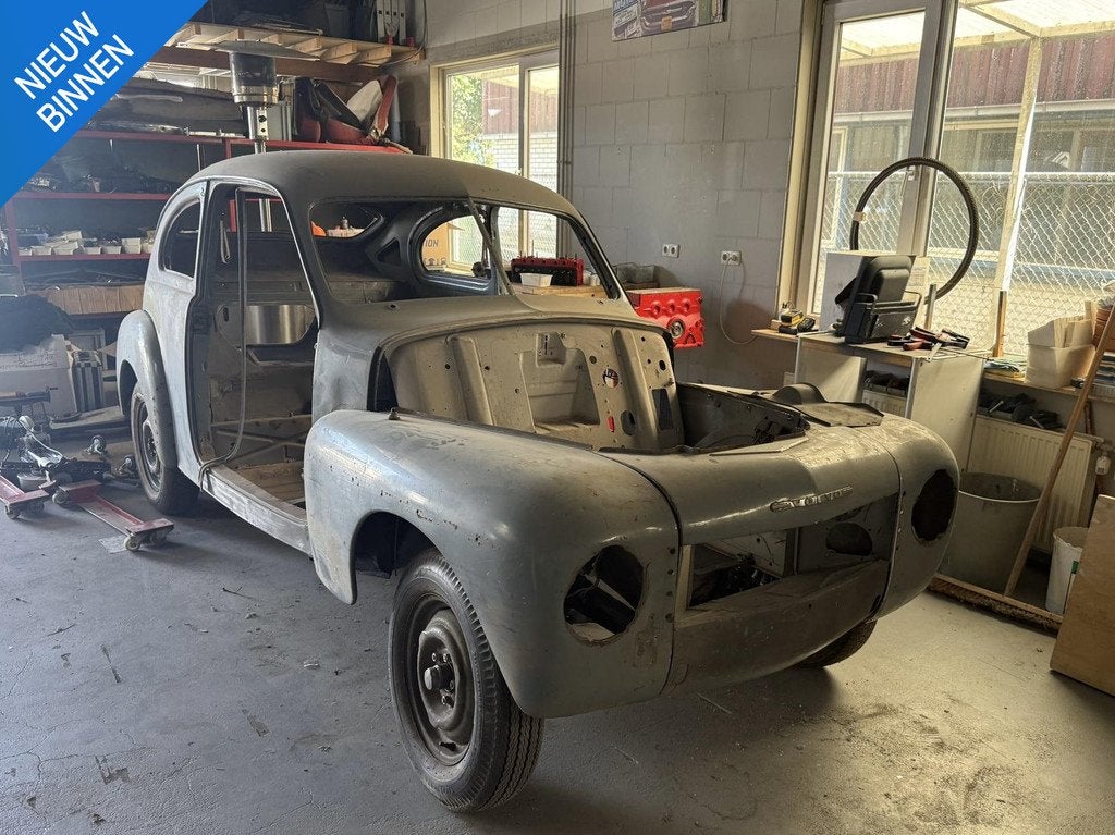 Volvo Pv 444 uit 1954 – Restauratieproject, Auto's, Volvo, Stof, Gebruikt, Overige modellen, Wit