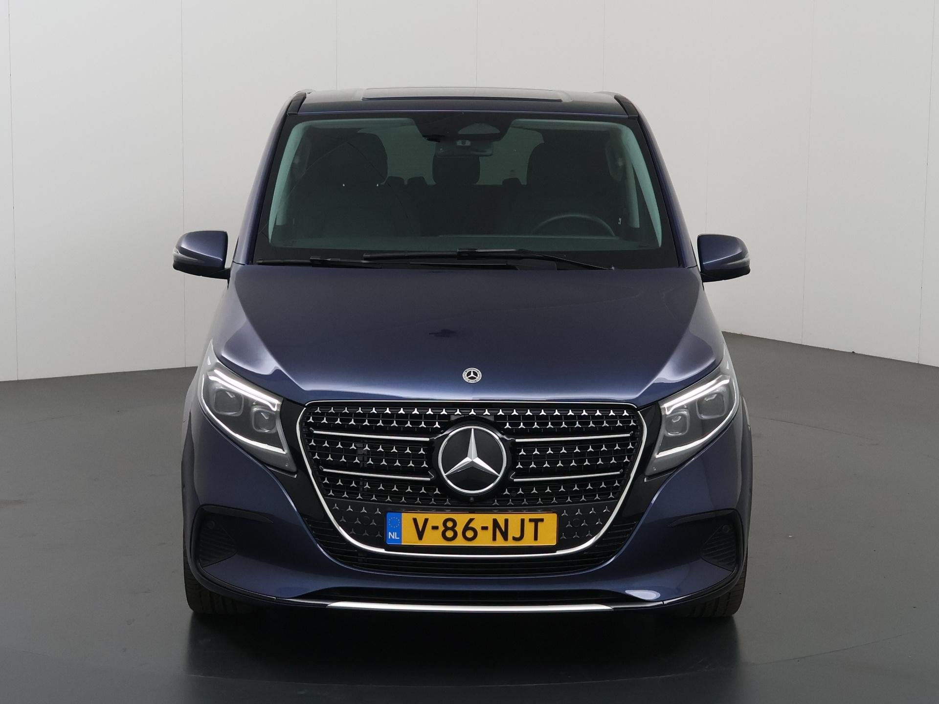 Mercedes-Benz V-klasse 300d | L2 Lang | Avantgarde | Dubbele, Auto's, Automaat, Achterwielaandrijving, Gebruikt, 4 cilinders