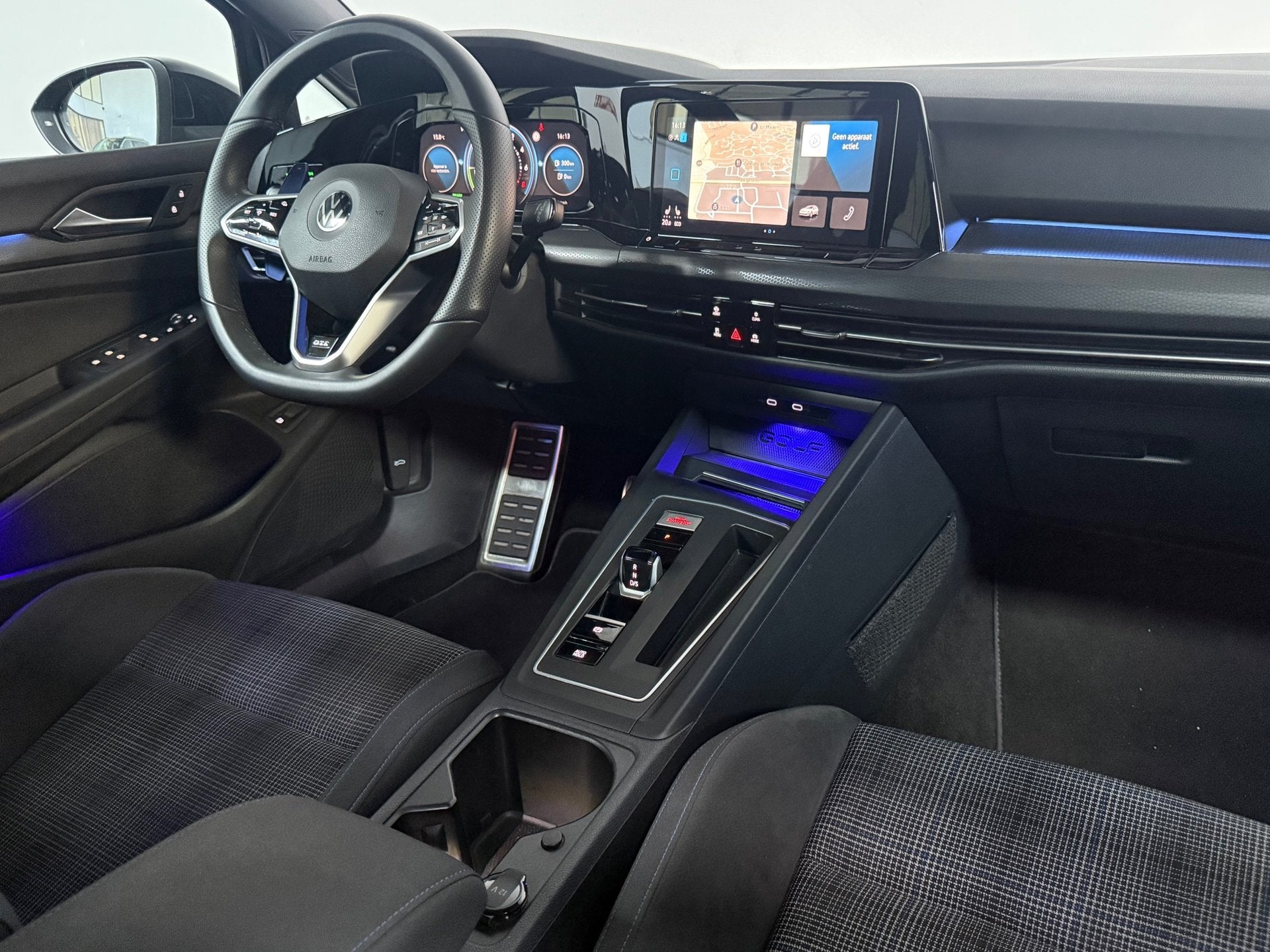 Volkswagen Golf 1.4 eHybrid GTE ACC Pano Sfeer Camera Headup, Auto's, Dealer onderhouden, Stof, Gebruikt, 4 cilinders