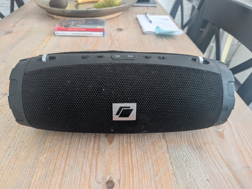 Caliber music box, Overige merken, Ophalen of Verzenden, Zo goed als nieuw, Draagbare speaker