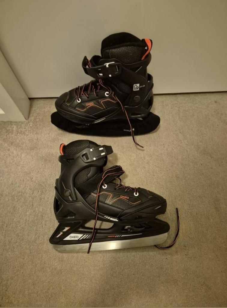 Ijshockey schaatsen. Maat 35-38. Merk Oxelo (Decathlon)., Ophalen of Verzenden, Zo goed als nieuw, IJshockeyschaatsen, Overige merken