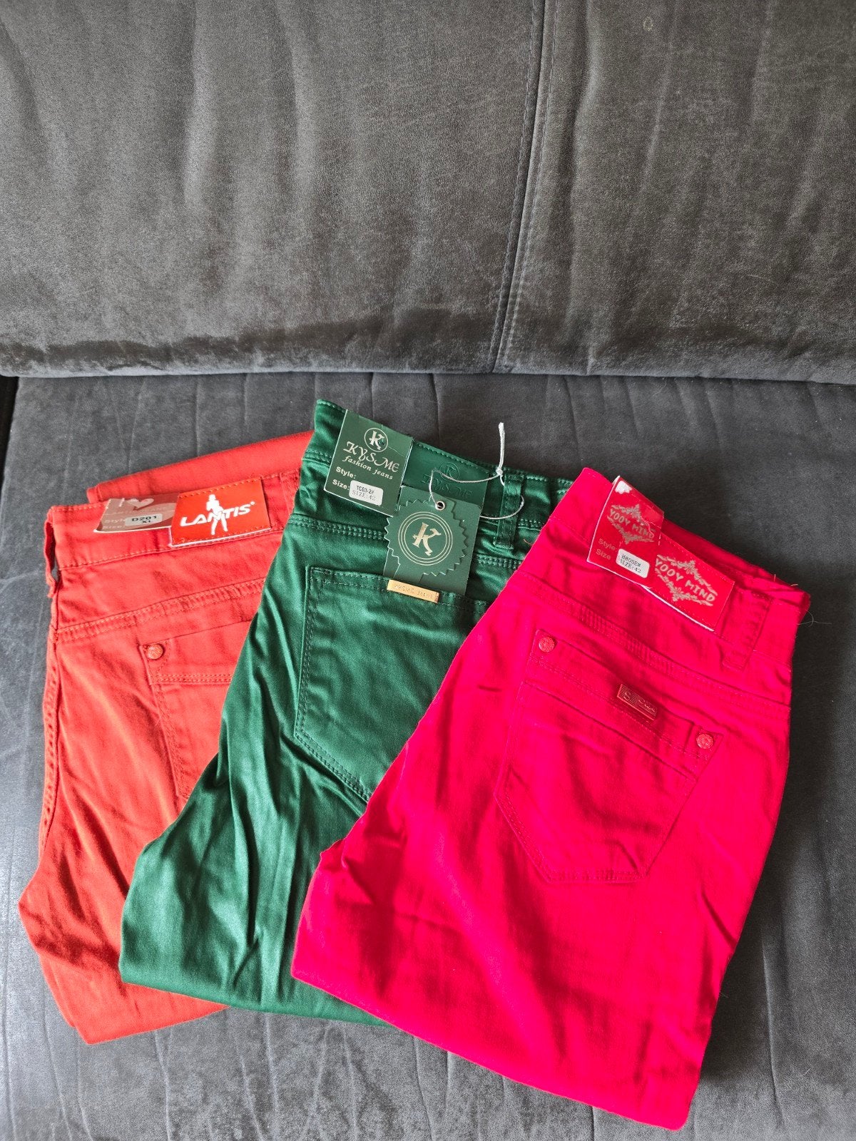 Jeans broeken maat 42. Nieuw., Nieuw, Ophalen of Verzenden, W33 - W36 (confectie 42/44), Overige kleuren